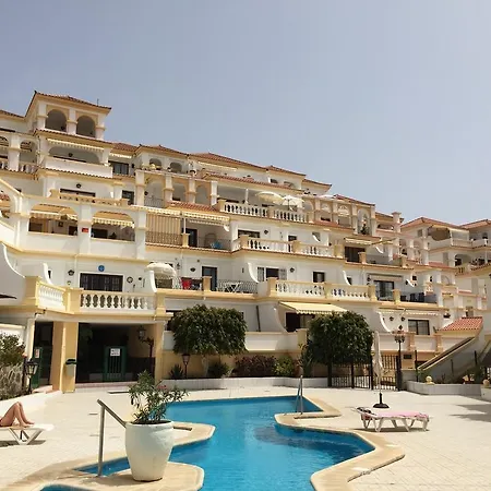 Apartamento Windsor Park * Адехе