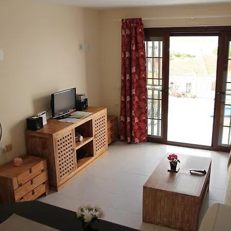 Apartamento Windsor Park Адехе